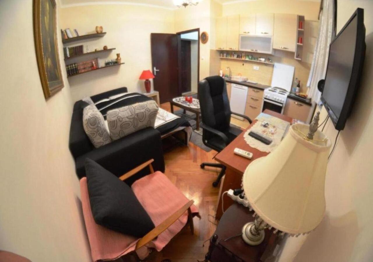 Apartment Heart Of Podgorica Bagian luar foto